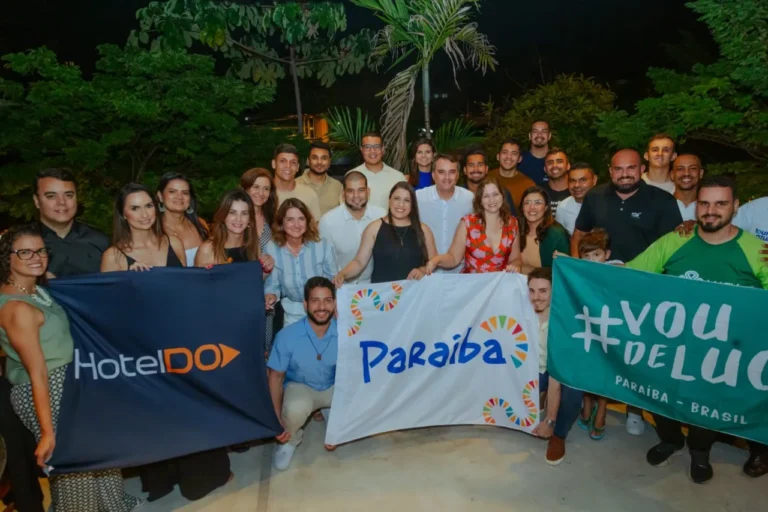 Paraíba recebe agentes de viagens da Decolar e HotelDO em famtour e os reconhece como Embaixadores do Turismo