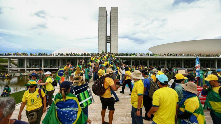 Brasil vive crise de “disfuncionalidade institucional”, diz filósofo