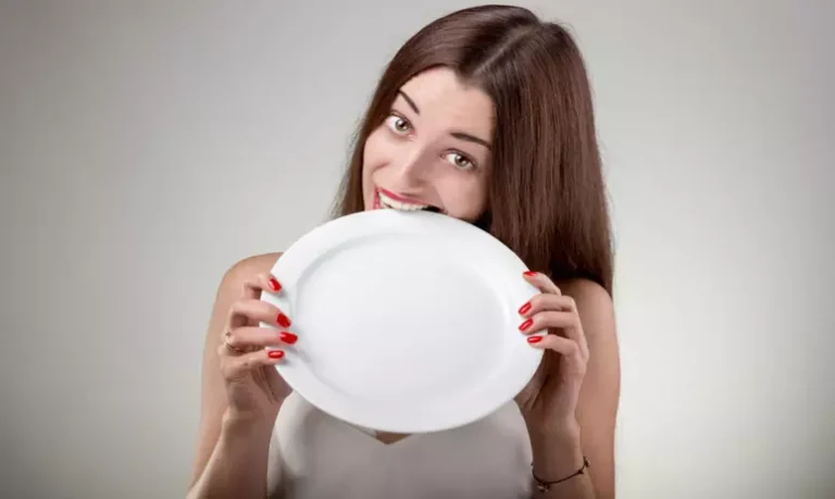 Síndrome de Pica:  Cuidado pra não cair nela e conheça o transtorno e como amenizar os efeitos