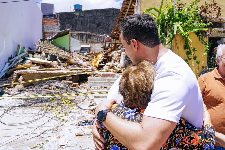 Governo do Estado retoma abastecimento e reforça atendimento às famílias em Campina Grande