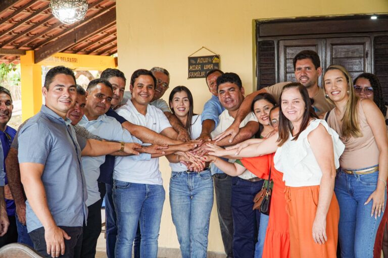 Prefeito de Serraria declara apoio a Maria Porto para deputada estadual