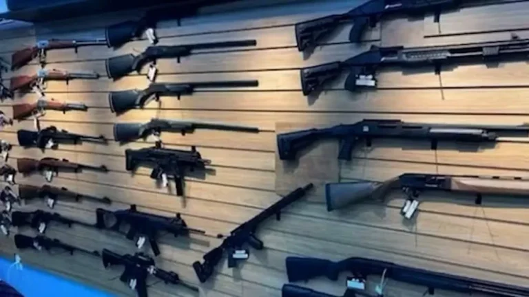 Criminosos invadem clube de tiro, furtam 50 armas de fogo e mais de 3 mil munições, na Paraíba