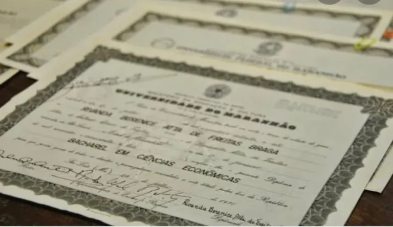 Cobrança de diploma é proibida por lei, alerta Procon-JP