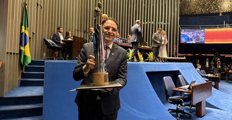 Paraíba é reconhecida no Senado como um dos cinco estados que mais alfabetizam no Brasil