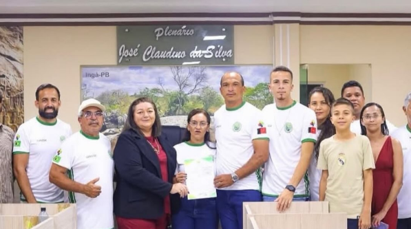Rosa Nunes tem projeto aprovado por unanimidade e fortalece trabalho social da Escolinha do Clécio