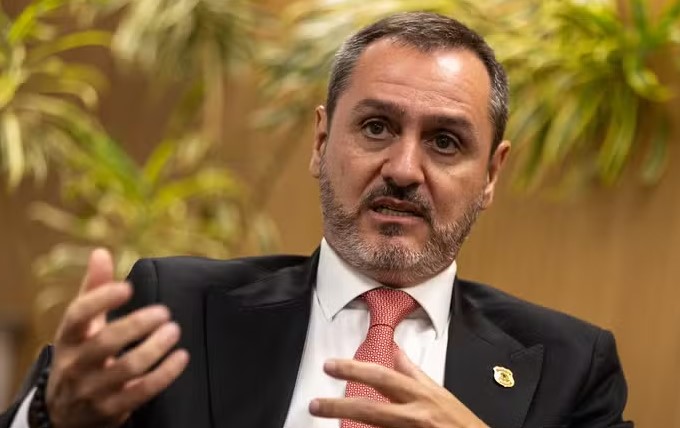 MPF investiga diretor-geral da PF por suspeita de vazamento no caso INSS